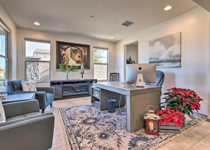 Pool, Hot Tub! San Tan Valley Snowbird Getaway * Queen Creek